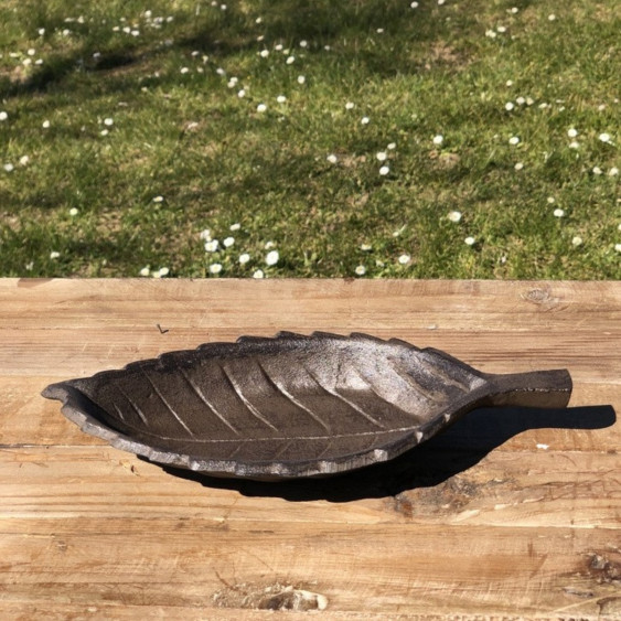 Bain d'oiseaux forme de feuille