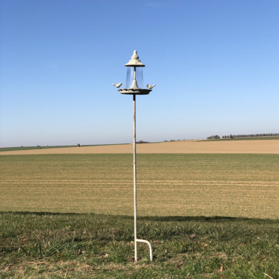 Mangeoire Abreuvoir à  Oiseaux sur Pic