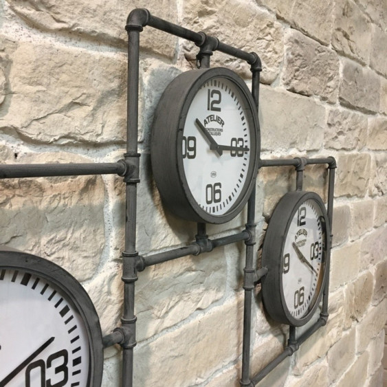 Horloge Multiple de Style Industriel Tube en Métal gris