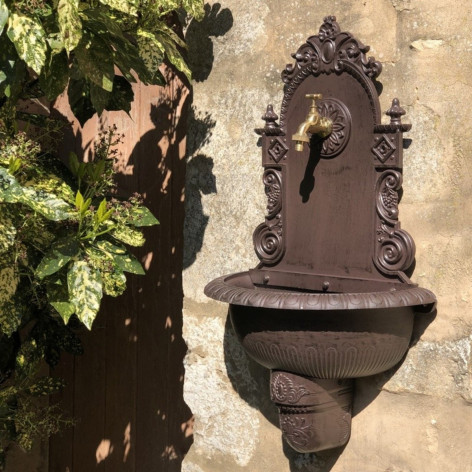 Fontaine Murale en fonte marron 75 x 44 cm