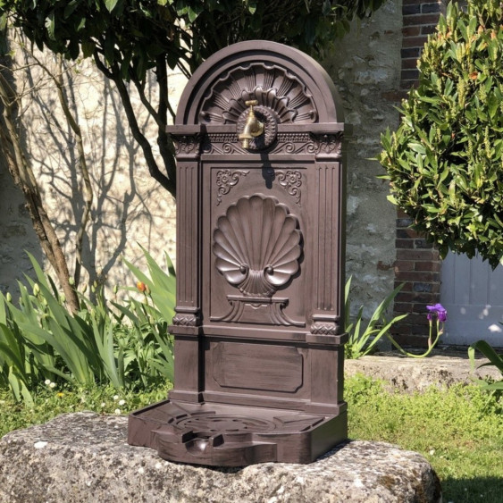 Fontaine en résine marron 42 x 32 x 84 cm