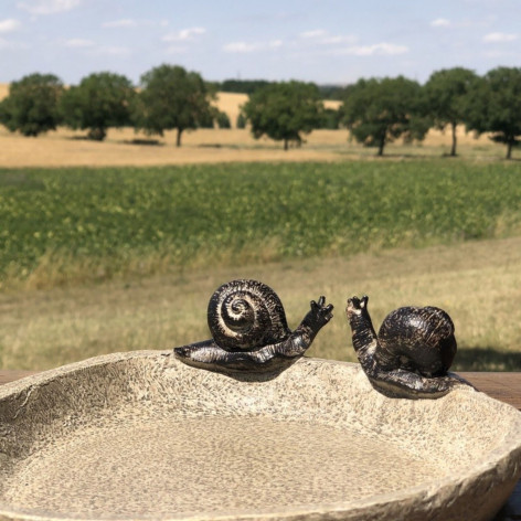 Bain d'oiseau escargot en fonte marron et béton crème d.21 cm