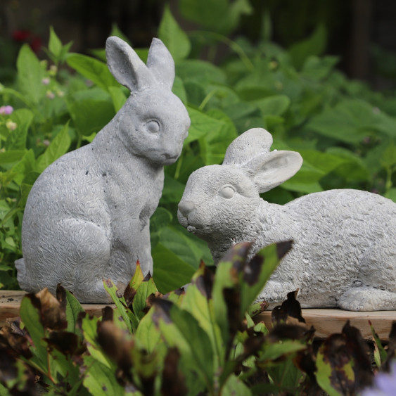 Lapin de jardin assis en béton gris 30 x 13 x 29 cm