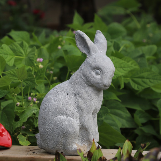 Lapin de jardin assis en béton gris 30 x 13 x 29 cm