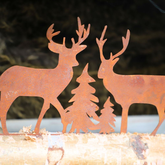 Scène de Forêt en métal rouillé fixé sur un rondin de bois (cerf et sapin)