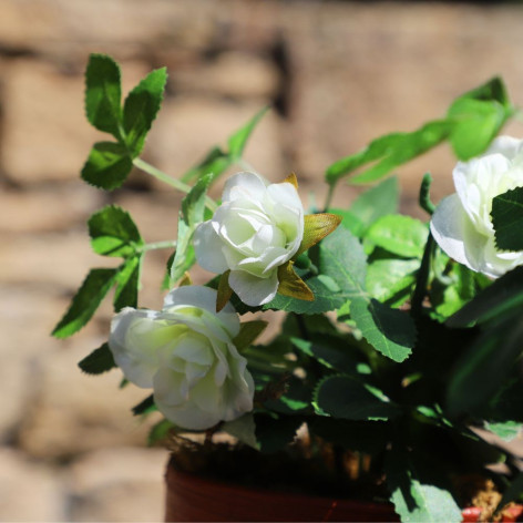 Pot de rosier artificiel blanc