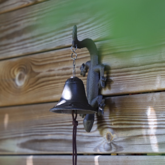 Cloche murale "Lézard" en fonte marron