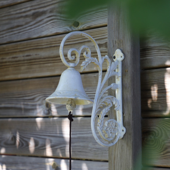 Equerre +cloche en fonte blanc