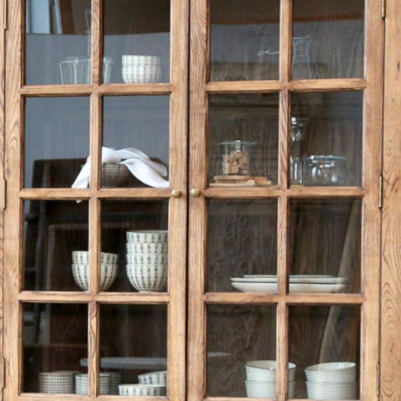 Meuble armoire vitrine en bois de peuplier marron et verre 220 x 55 x 195 cm